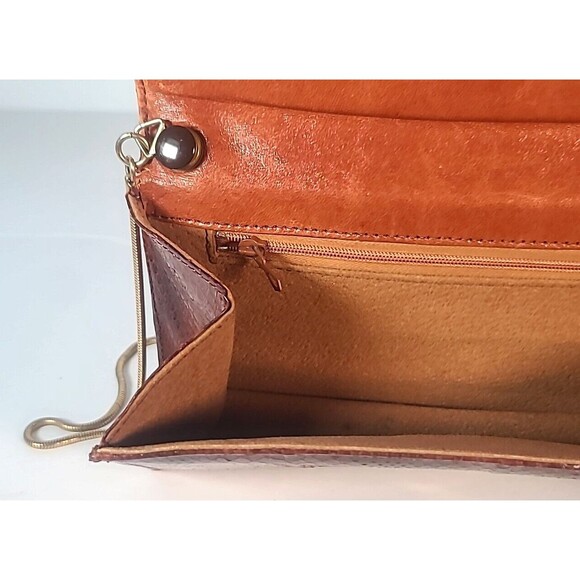 Snakeskin Clutch with Gold Chain Brown Snake Shoulder Bag Purse 70's Very Nice - Picture 8 of 16
